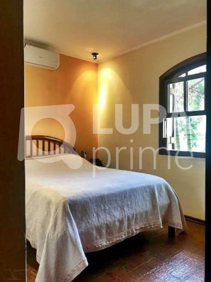 casa-terrea-venda-sao-paulo-vila-maria-alta-3dormitorios-1suite-3vagas-330m2-LM17468