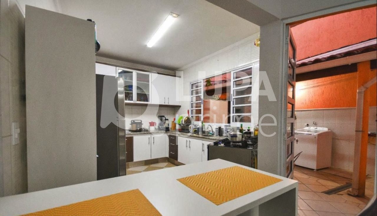 sobrado-venda-sao-paulo-vila-maria-alta-4dormitorios-1suite-1vaga-111m2-LM17498