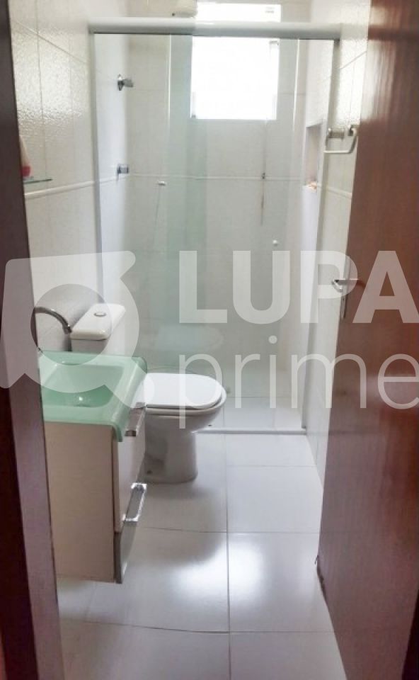 sobrado-venda-sao-paulo-vila-bela-2dormitorios-2vagas-75m2-LM17760