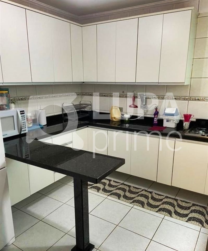 Casa à venda com 3 quartos, 110m² - Foto 11