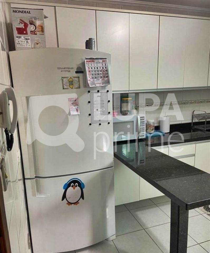Casa à venda com 3 quartos, 110m² - Foto 12