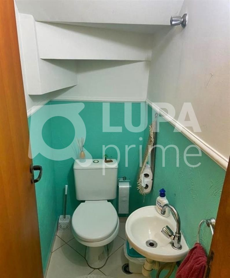 Casa à venda com 3 quartos, 110m² - Foto 16
