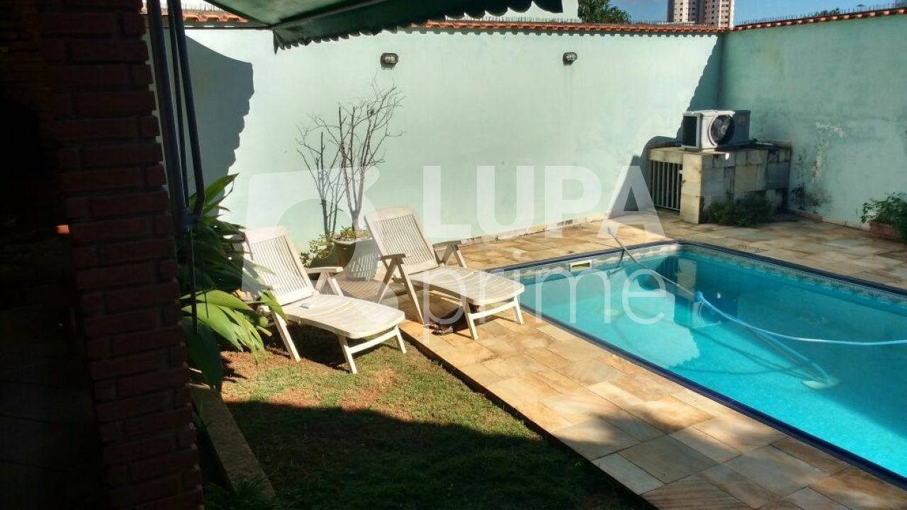 casa-terrea-venda-sao-paulo-santana-3dormitorios-1suite-4vagas-248m2-LM17840