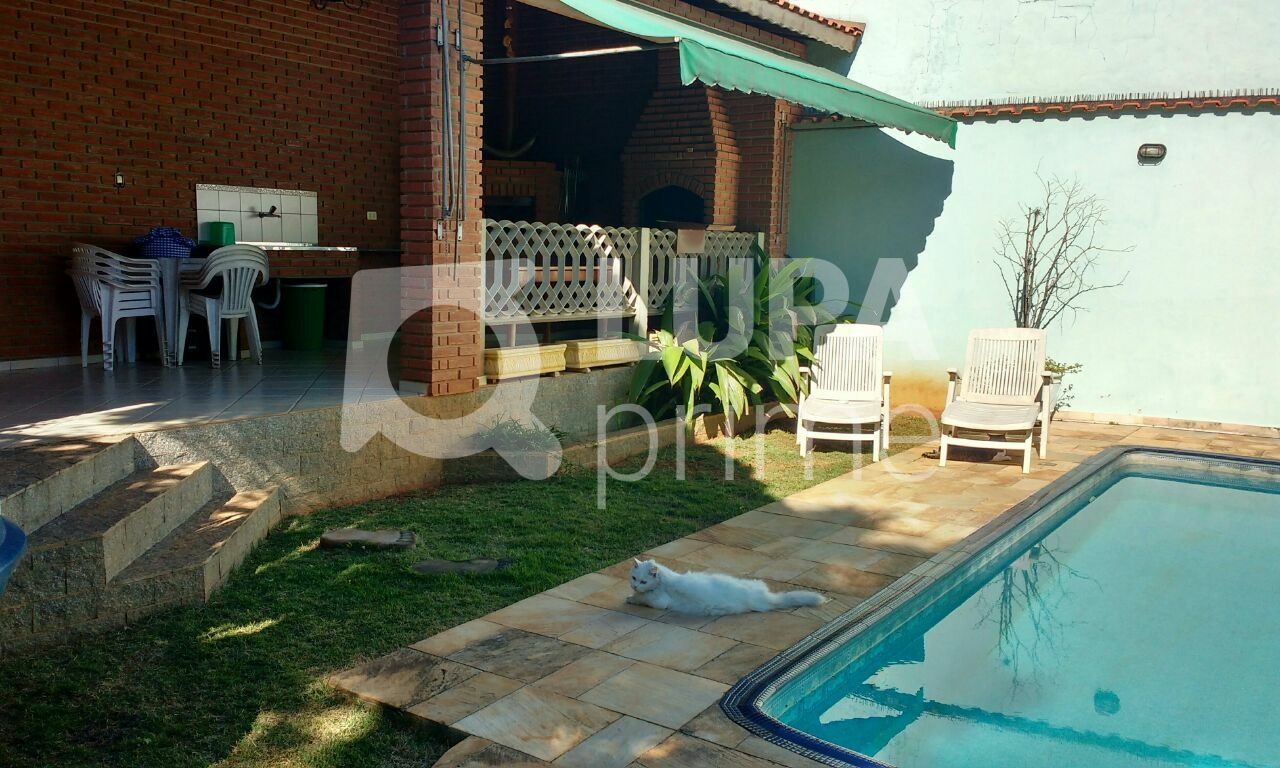 casa-terrea-venda-sao-paulo-santana-3dormitorios-1suite-4vagas-248m2-LM17840