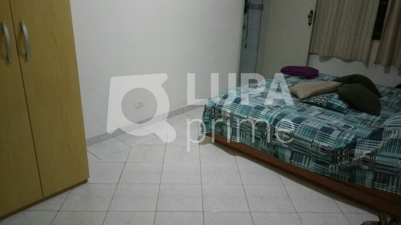 casa-terrea-venda-sao-paulo-santana-3dormitorios-1suite-4vagas-248m2-LM17840