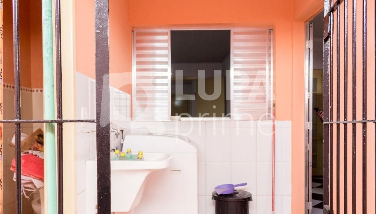 sobrado-venda-sao-paulo-vila-ede-2dormitorios-1suite-2vagas-120m2-LM18180