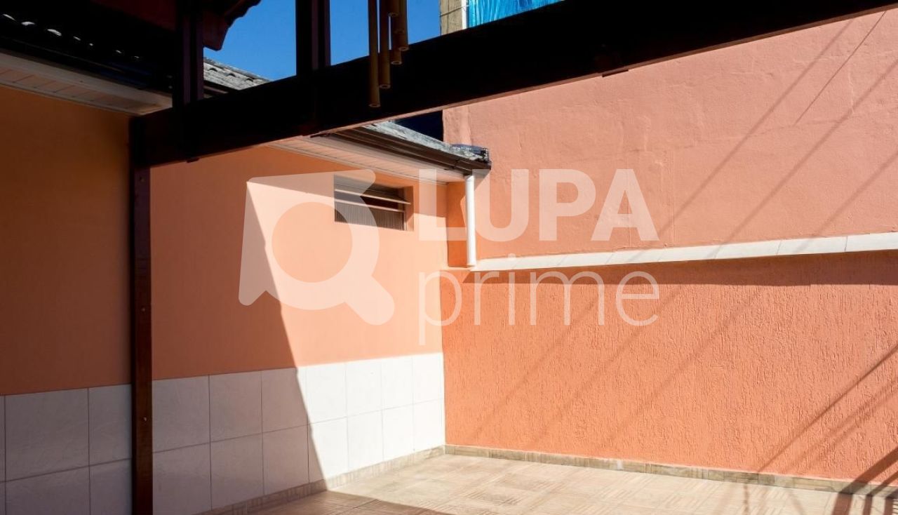 sobrado-venda-sao-paulo-vila-ede-2dormitorios-1suite-2vagas-120m2-LM18180