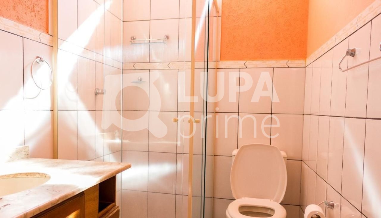 sobrado-venda-sao-paulo-vila-ede-2dormitorios-1suite-2vagas-120m2-LM18180