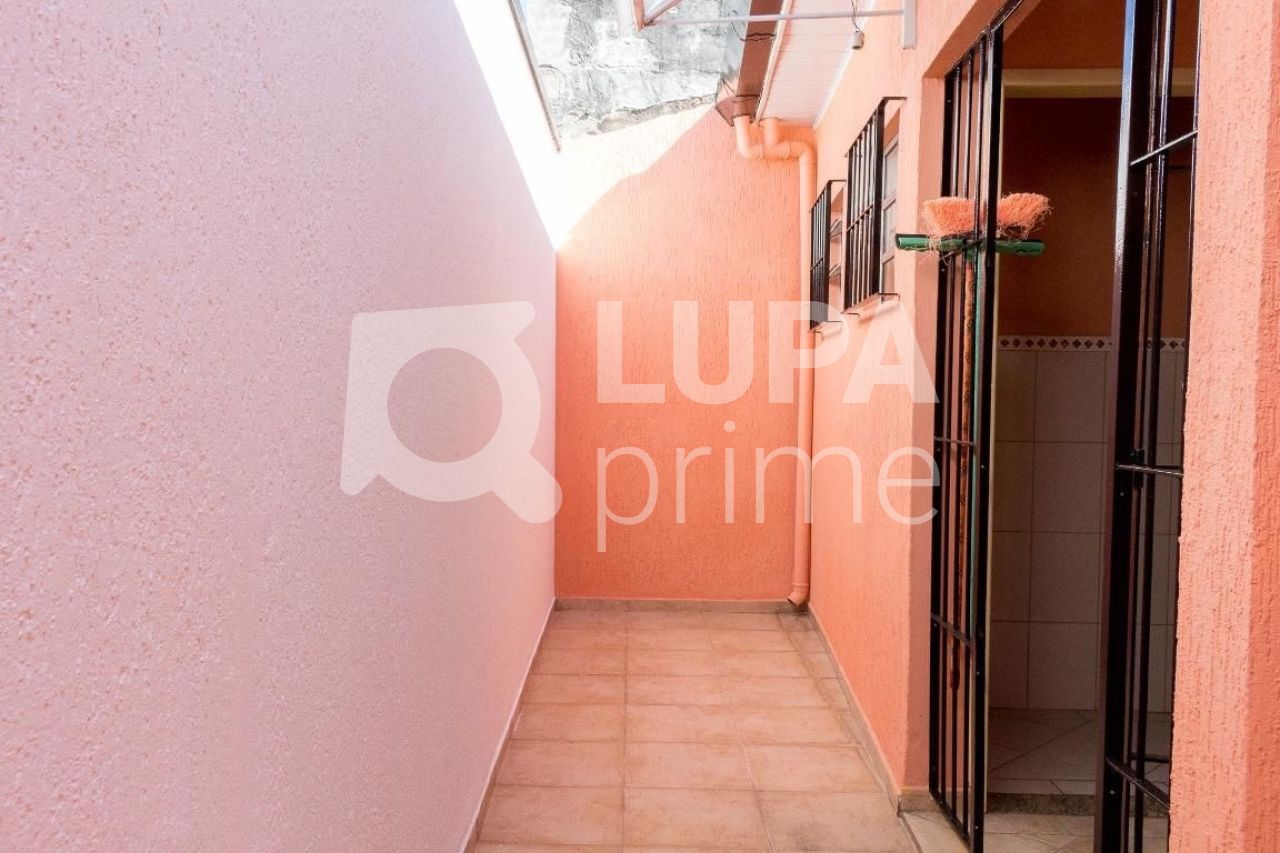 sobrado-venda-sao-paulo-vila-ede-2dormitorios-1suite-2vagas-120m2-LM18180