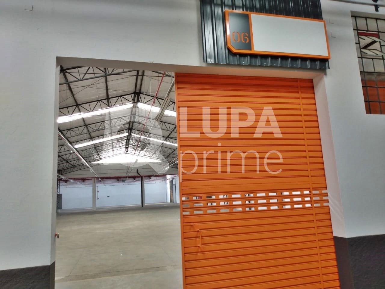 Depósito-Galpão, 3129 m² - Foto 1