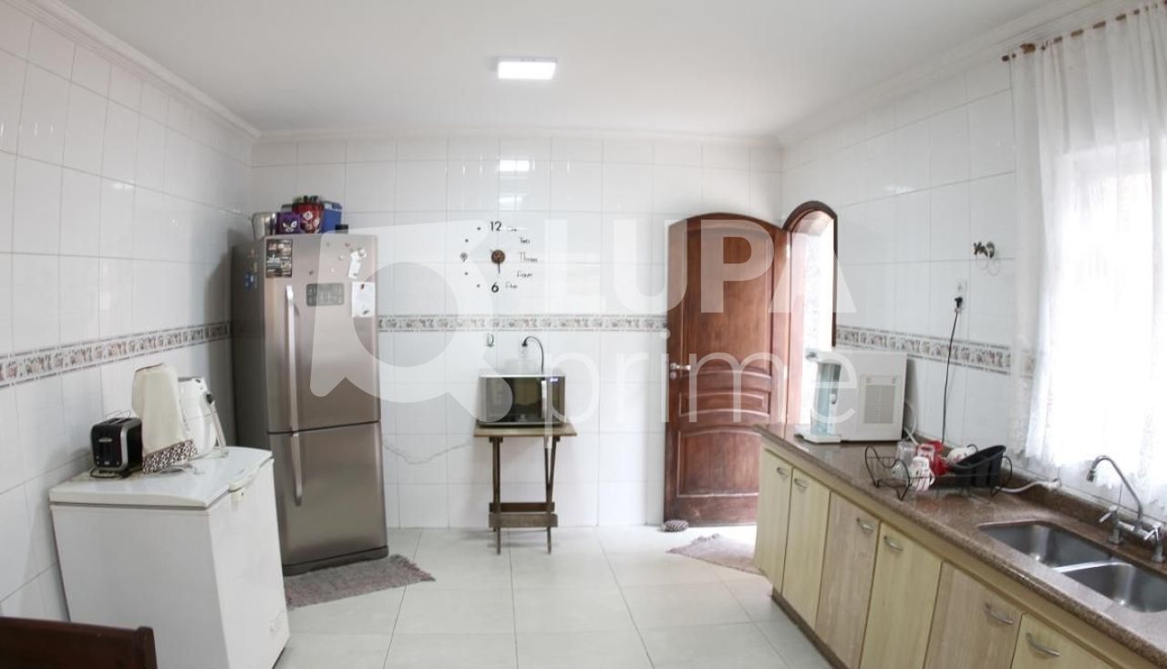 sobrado-venda-sao-paulo-vila-medeiros-3dormitorios-1suite-2vagas-250m2-LM18248