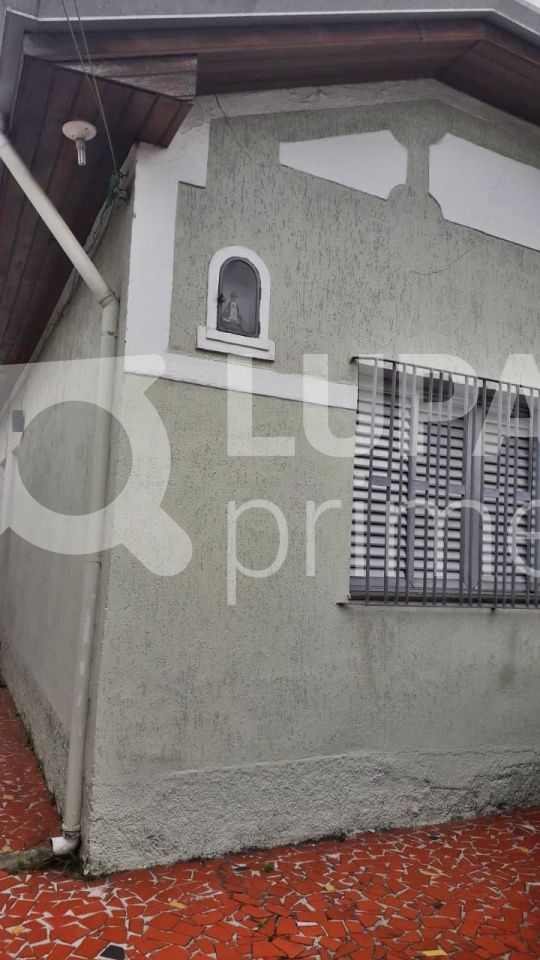 casa-terrea-venda-sao-paulo-pari-3dormitorios-2vagas-80m2-LM18505