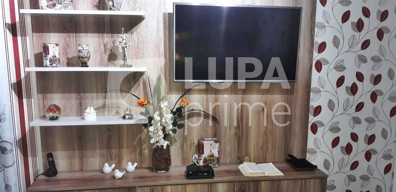 Casa à venda com 3 quartos, 220m² - Foto 5