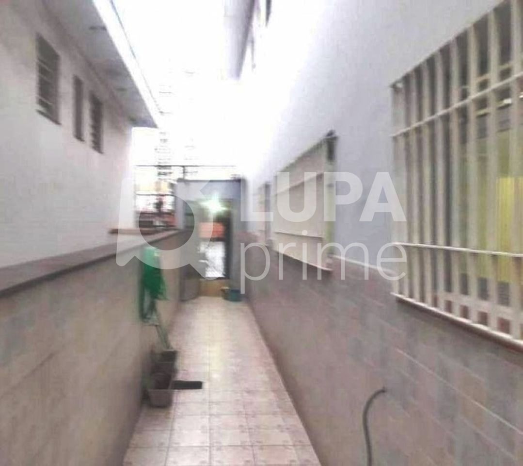 sobrado-venda-sao-paulo-agua-fria-3dormitorios-1suite-2vagas-219m2-LM18533