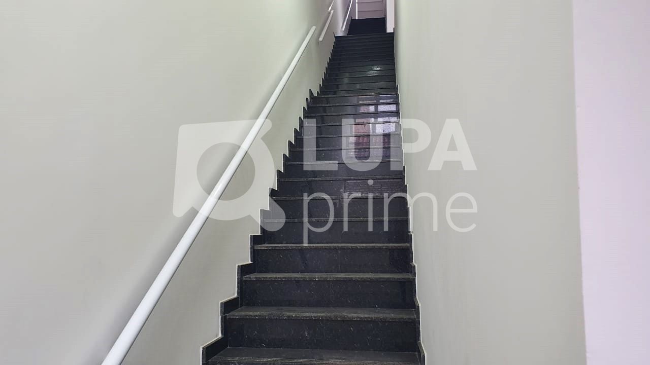 Prédio Inteiro à venda, 160m² - Foto 4