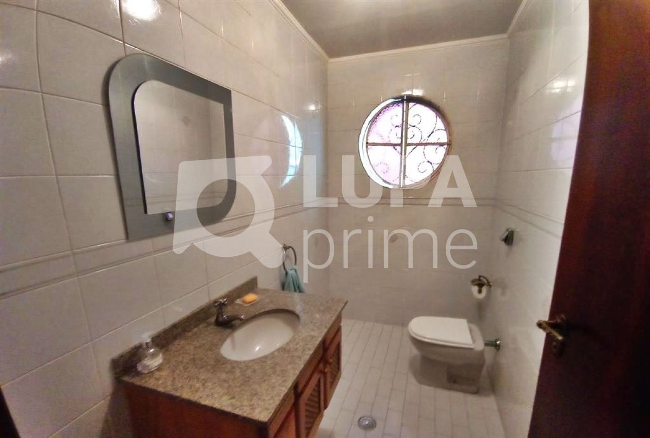 sobrado-venda-sao-paulo-vila-carrao-2dormitorios-2suites-2vagas-150m2-LM18838