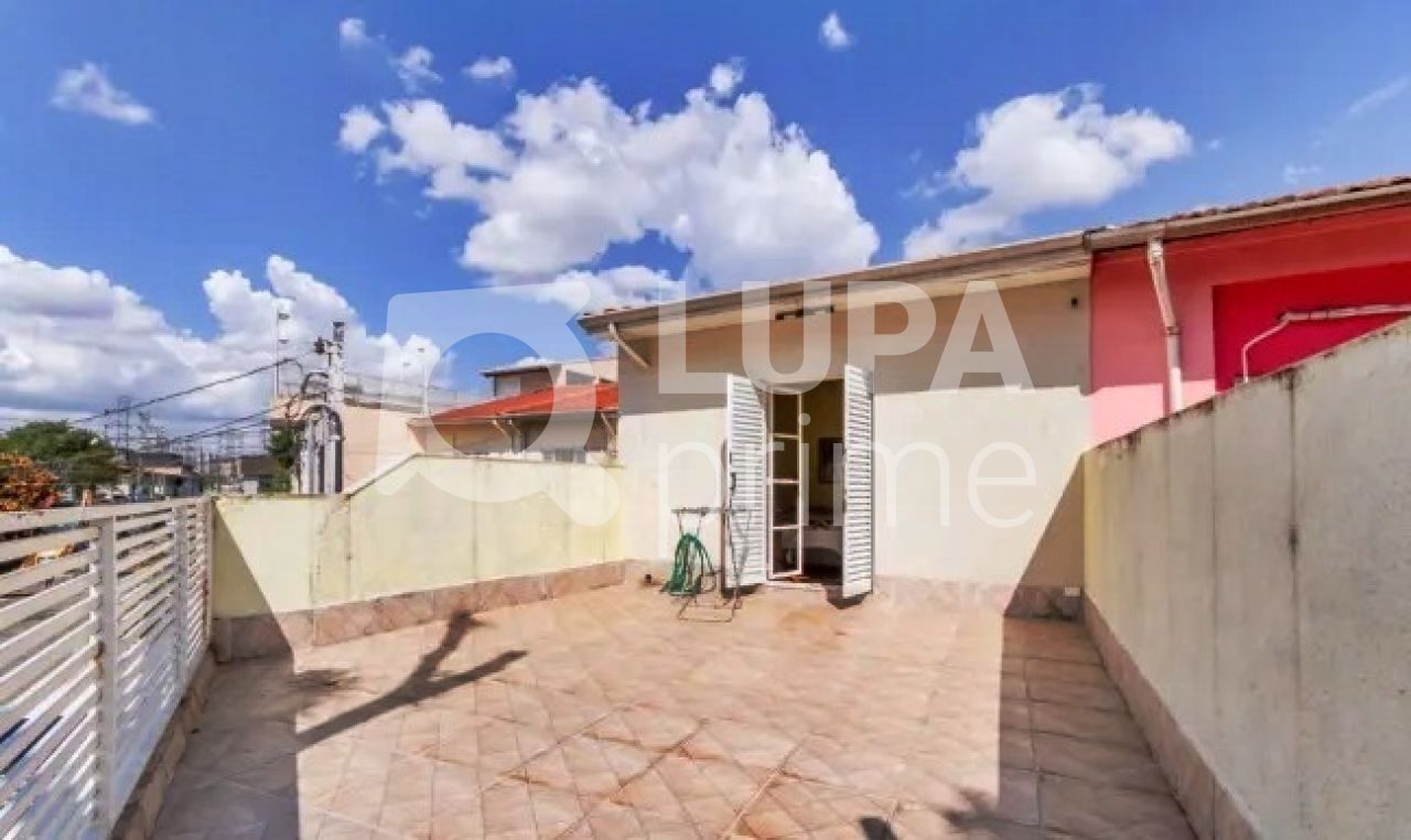 sobrado-venda-sao-paulo-carandiru-2dormitorios-1suite-2vagas-160m2-LM18850