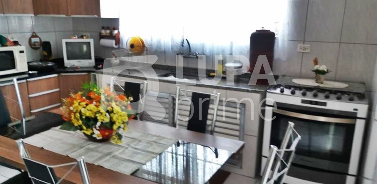 sobrado-venda-sao-paulo-tatuape-5dormitorios-3vagas-180m2-LM18866