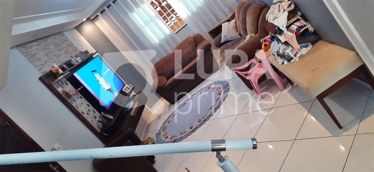 Casa, 3 quartos, 120 m² - Foto 1