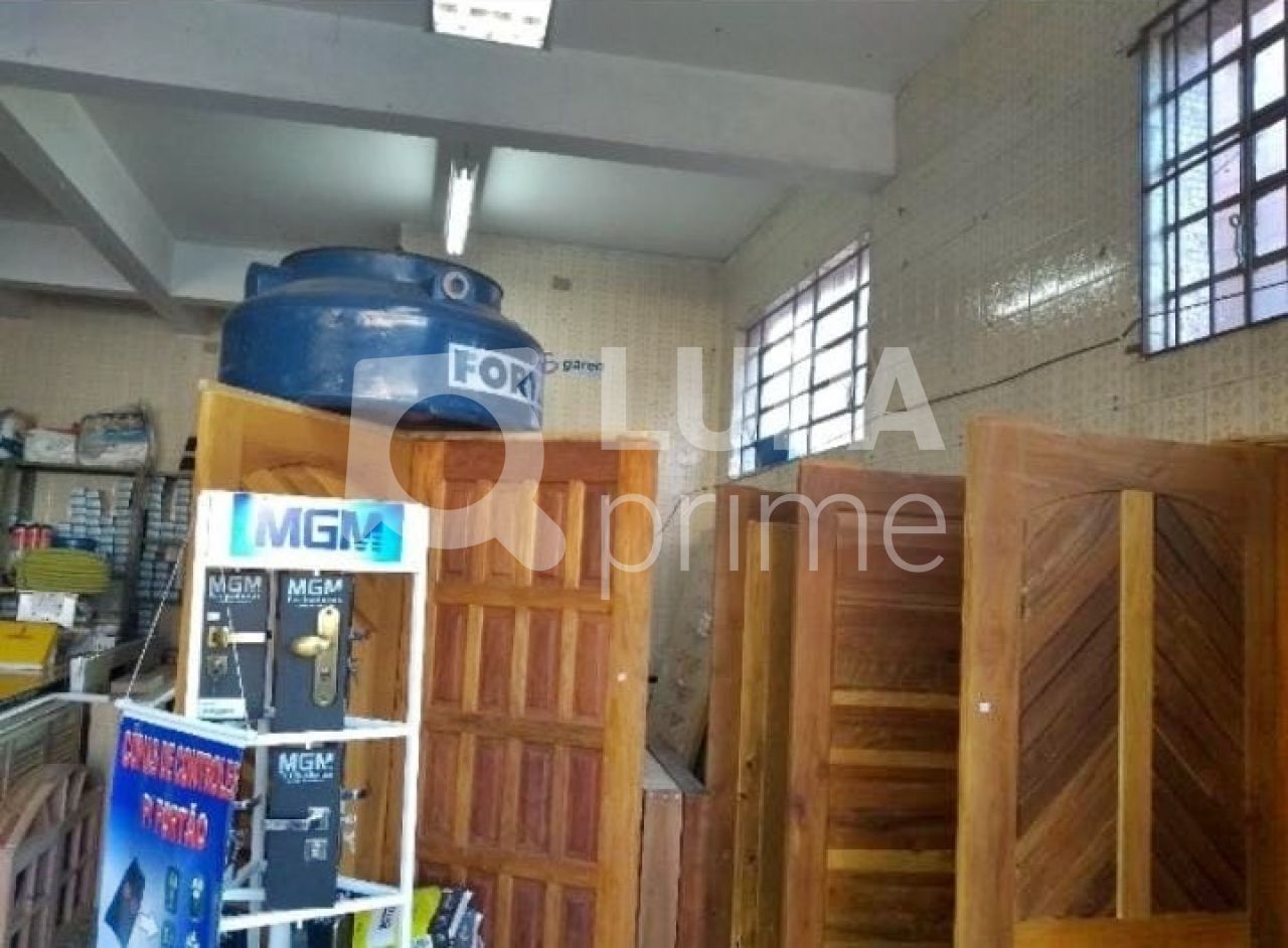 casa-assobradada-venda-sao-paulo-jardim-sao-miguel-3dormitorios-4vagas-447m2-LM18926