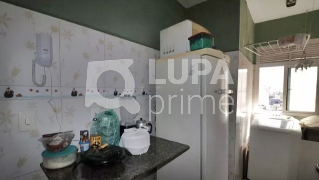 Apartamento à venda com 2 quartos, 48m² - Foto 4