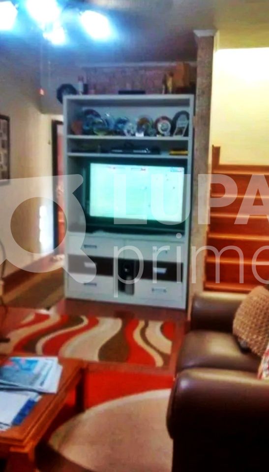 sobrado-venda-sao-paulo-parada-inglesa-3dormitorios-8vagas-250m2-LM19202