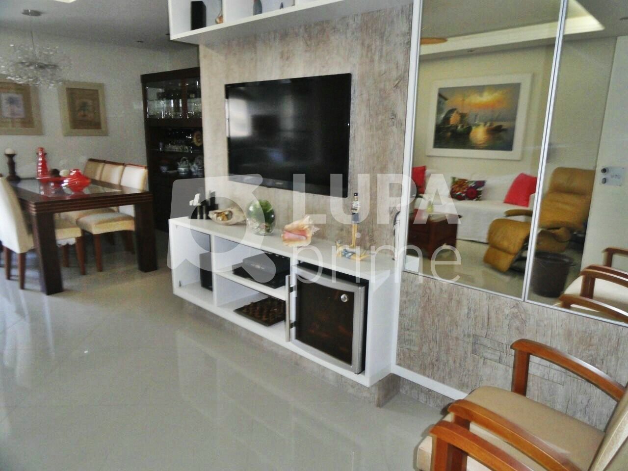 Apartamento, 3 quartos, 118 m² - Foto 1