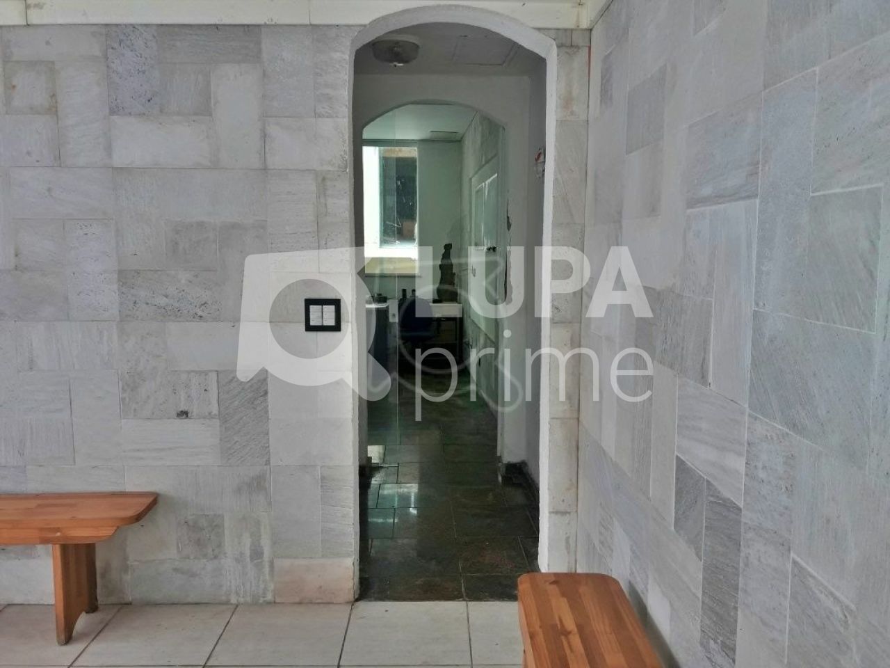 Casa à venda com 2 quartos, 240m² - Foto 12