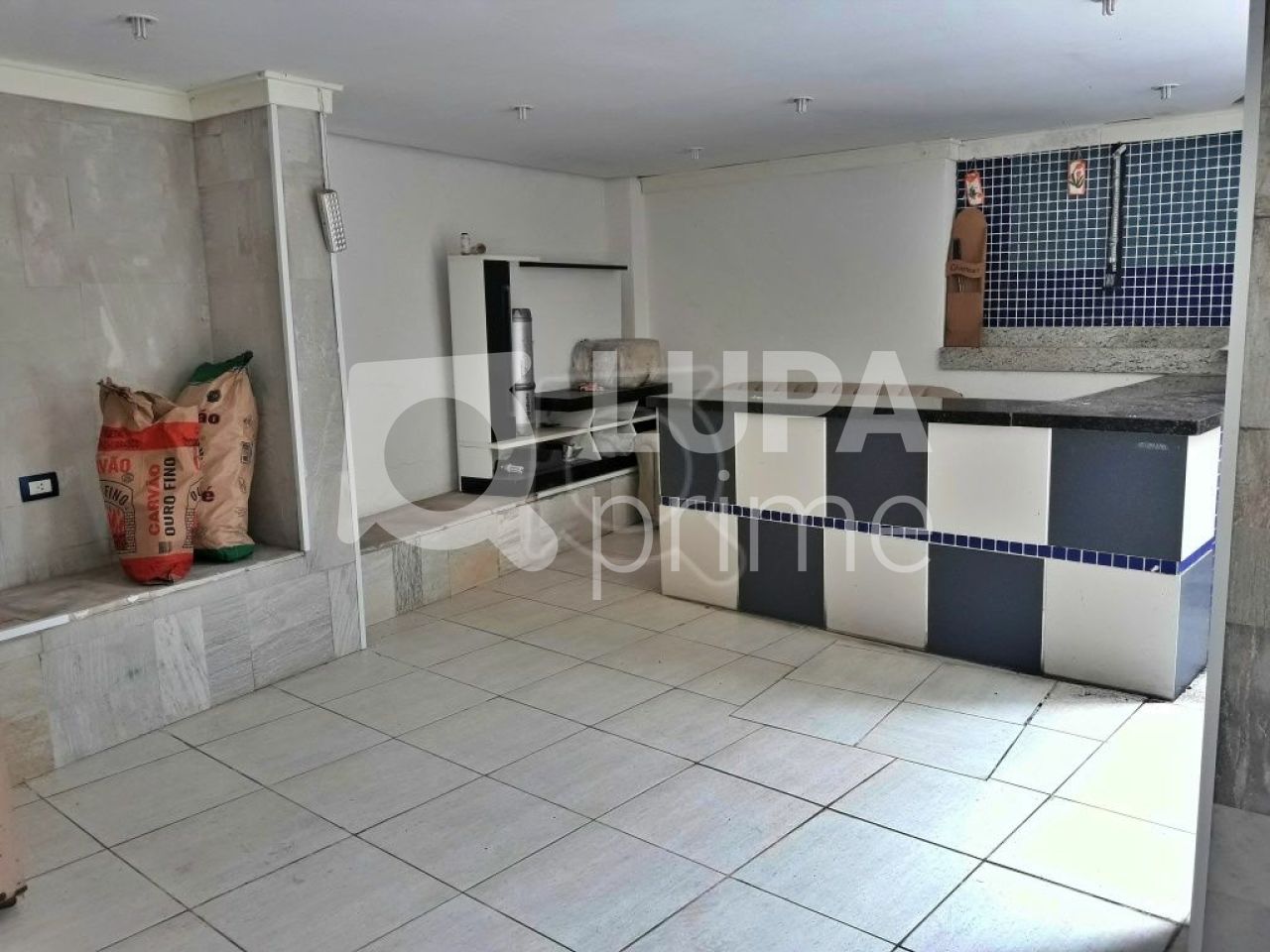 Casa à venda com 2 quartos, 240m² - Foto 17