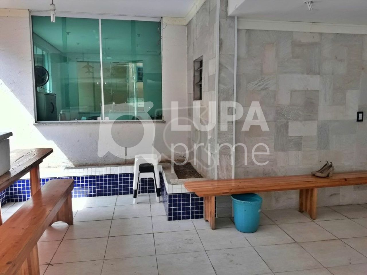 Casa à venda com 2 quartos, 240m² - Foto 16