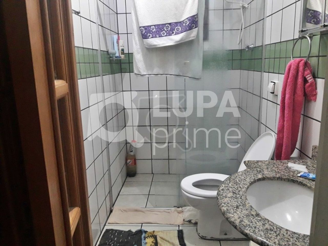 Casa à venda com 2 quartos, 240m² - Foto 9
