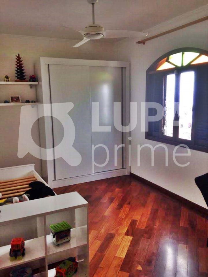 sobrado-venda-sao-paulo-jardim-guapira-3dormitorios-1suite-5vagas-230m2-LM19472