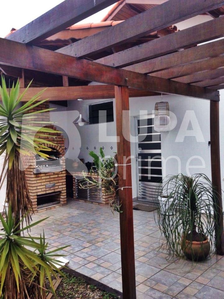 sobrado-venda-sao-paulo-jardim-guapira-3dormitorios-1suite-5vagas-230m2-LM19472