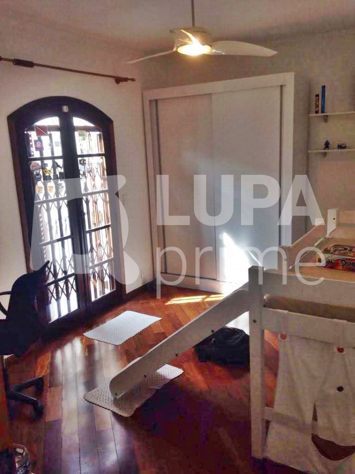 sobrado-venda-sao-paulo-jardim-guapira-3dormitorios-1suite-5vagas-230m2-LM19472