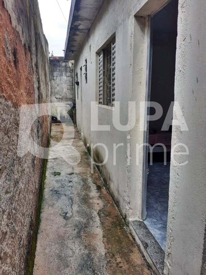 sobrado-venda-guarulhos-jardim-presidente-dutra-5dormitorios-2suites-2vagas-100m2-LM19564