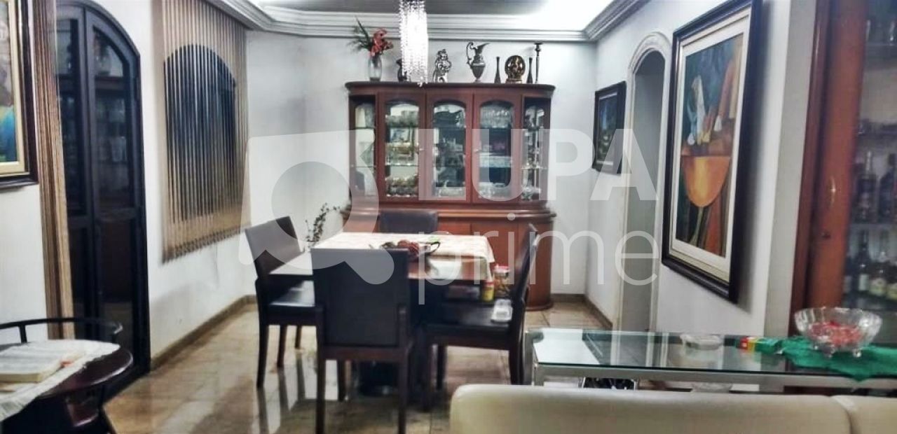 apartamento-venda-sao-paulo-agua-fria-3dormitorios-2suites-5vagas-213m2-LM19575