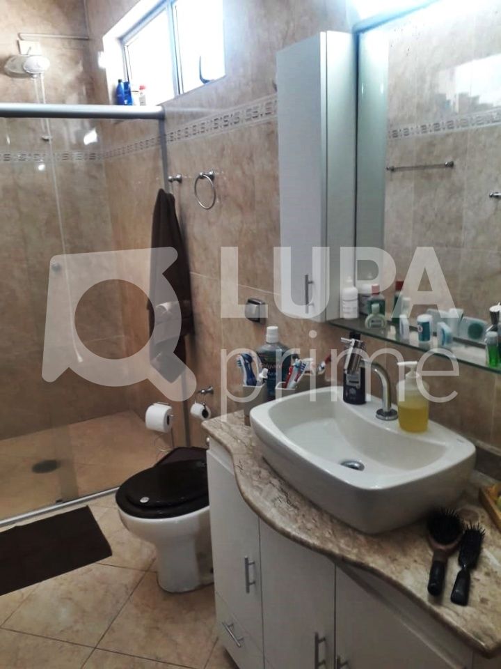 sobrado-venda-sao-paulo-pari-2dormitorios-2vagas-170m2-LM19619