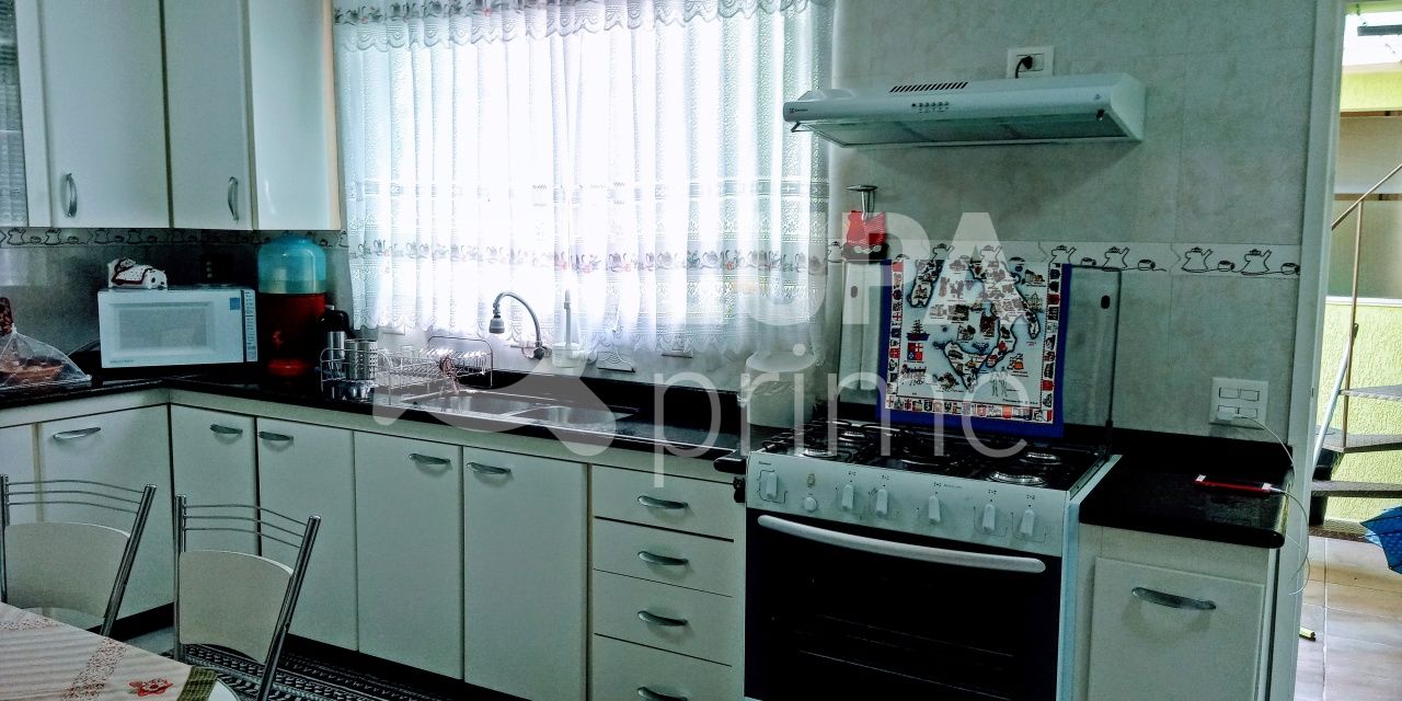 Casa à venda com 3 quartos, 220m² - Foto 15