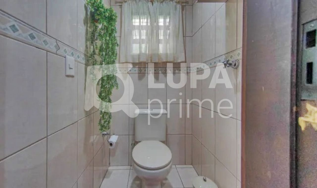 Casa à venda com 3 quartos, 220m² - Foto 27