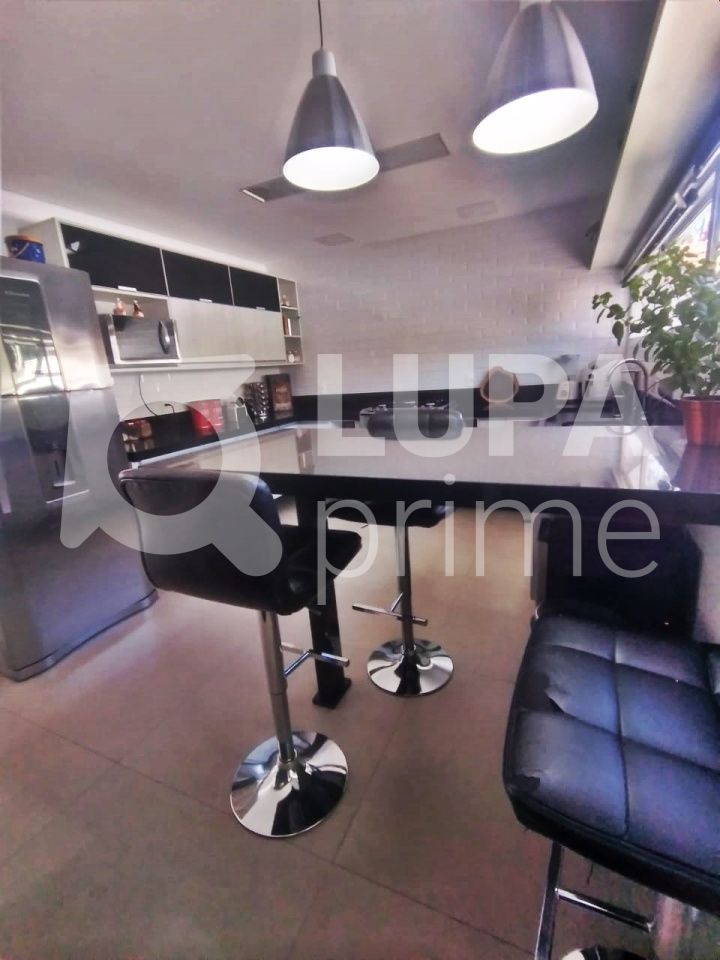 sobrado-venda-sao-paulo-vila-maria-alta-3dormitorios-1suite-4vagas-238m2-LM19649