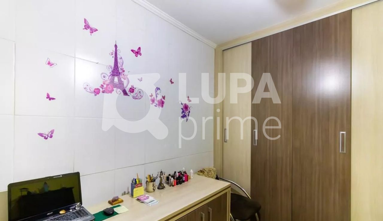 casa-terrea-venda-sao-paulo-vila-maria-alta-6dormitorios-1suite-2vagas-199m2-LM19695