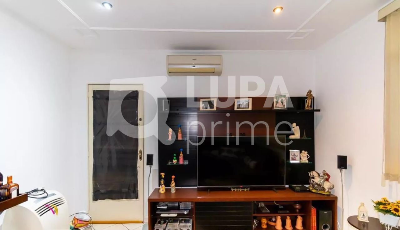 casa-terrea-venda-sao-paulo-vila-maria-alta-6dormitorios-1suite-2vagas-199m2-LM19695