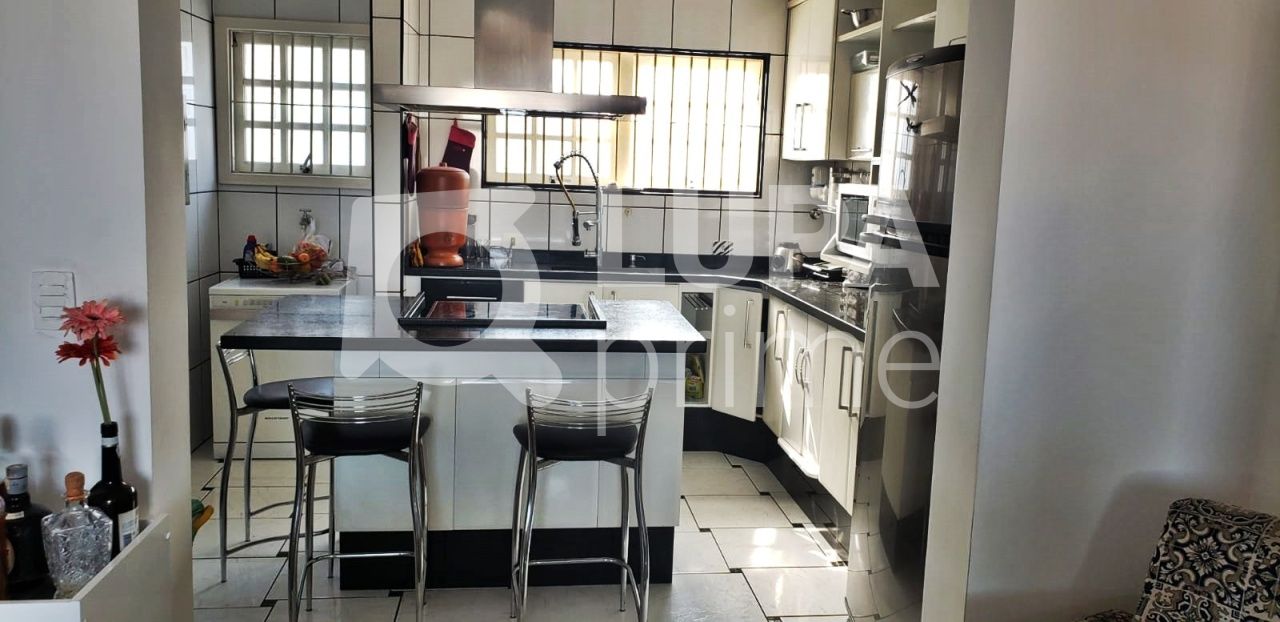 sobrado-venda-sao-paulo-vila-medeiros-5dormitorios-4suites-4vagas-300m2-LM19740