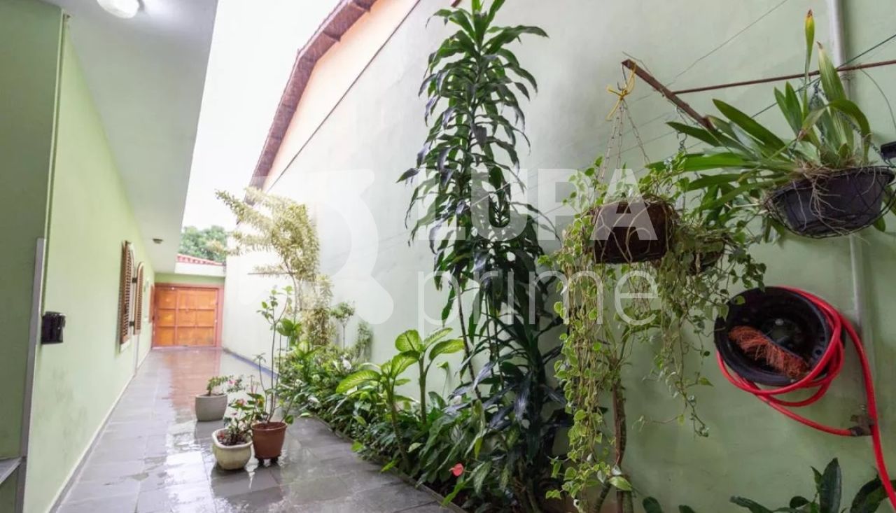 Casa à venda com 3 quartos, 178m² - Foto 26
