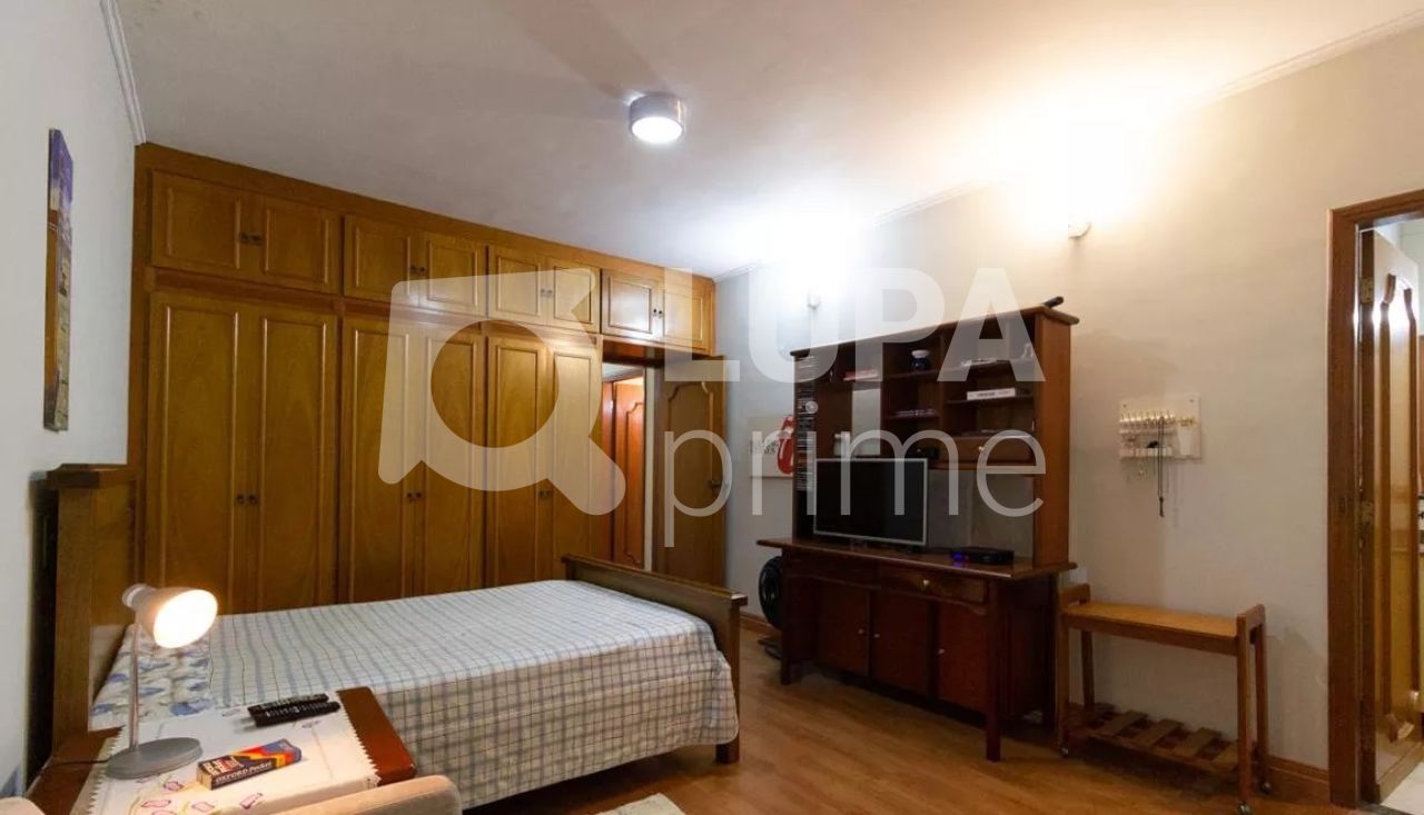 Casa à venda com 3 quartos, 178m² - Foto 11