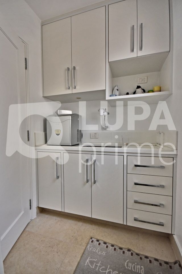 apartamento-venda-sao-paulo-moema-3dormitorios-1suite-2vagas-181m2-LM19873