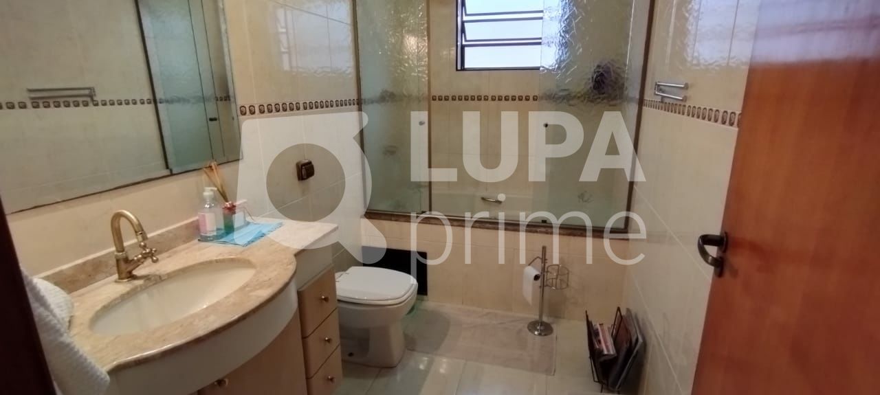 sobrado-venda-sao-paulo-vila-guilherme-3dormitorios-3suites-4vagas-175m2-LM20060