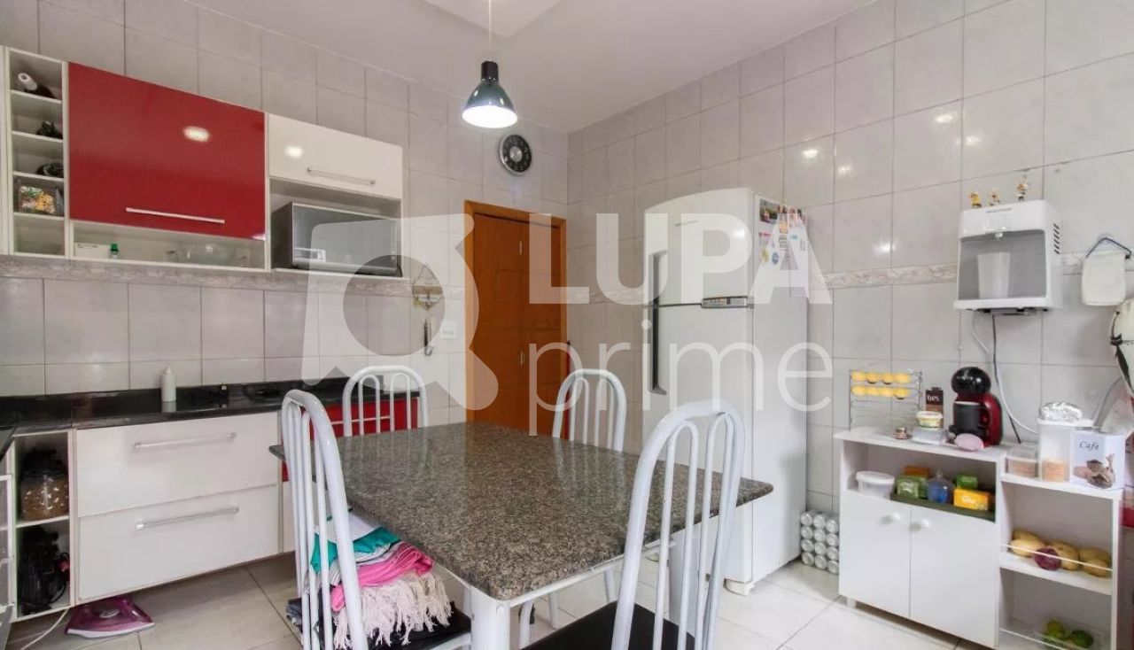 sobrado-venda-sao-paulo-vila-guilherme-2dormitorios-2suites-1vaga-68m2-LM20186
