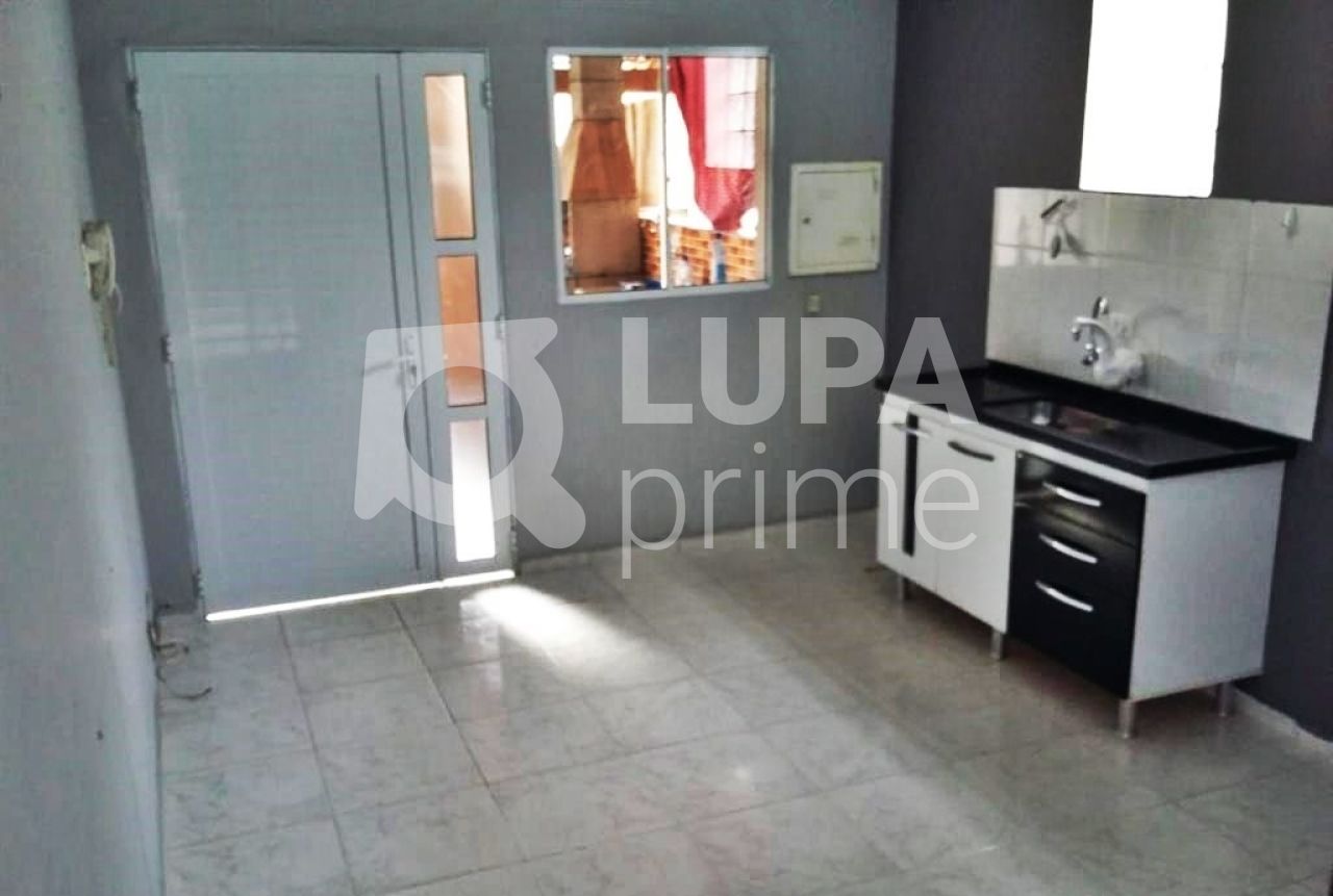 sobrado-venda-sao-paulo-mandaqui-3dormitorios-1suite-3vagas-250m2-LM20242