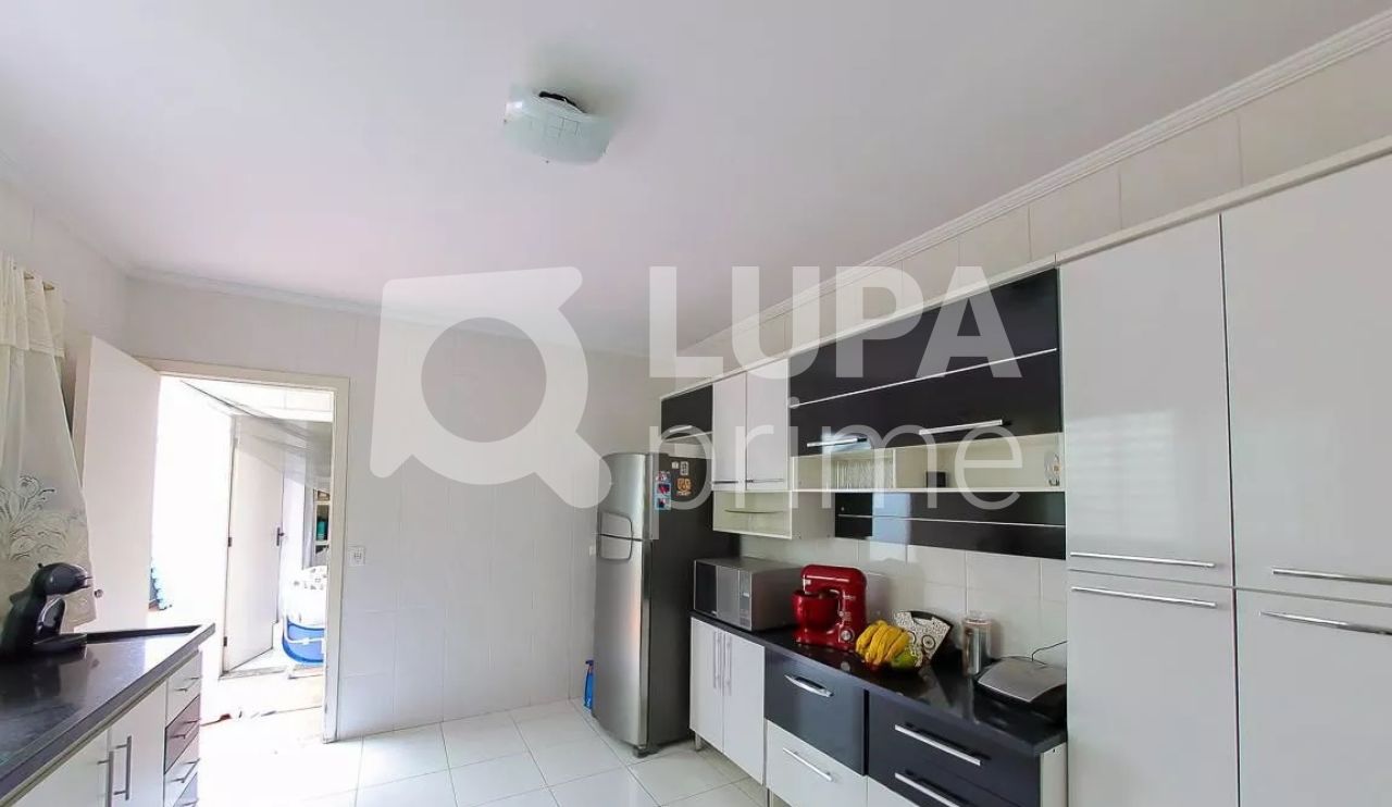 sobrado-venda-sao-paulo-tremembe-3dormitorios-1suite-4vagas-154m2-LM20292